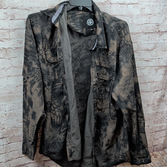 Affliction Other - Affliction Button Down Shirt 2XL Nwot